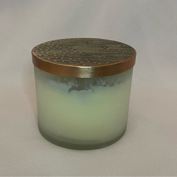Bath & Body Works Used Campfire Donut Candle - Picture 2 of 6